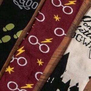 Warner Bros Brown Casual Socks with Iconic Designs